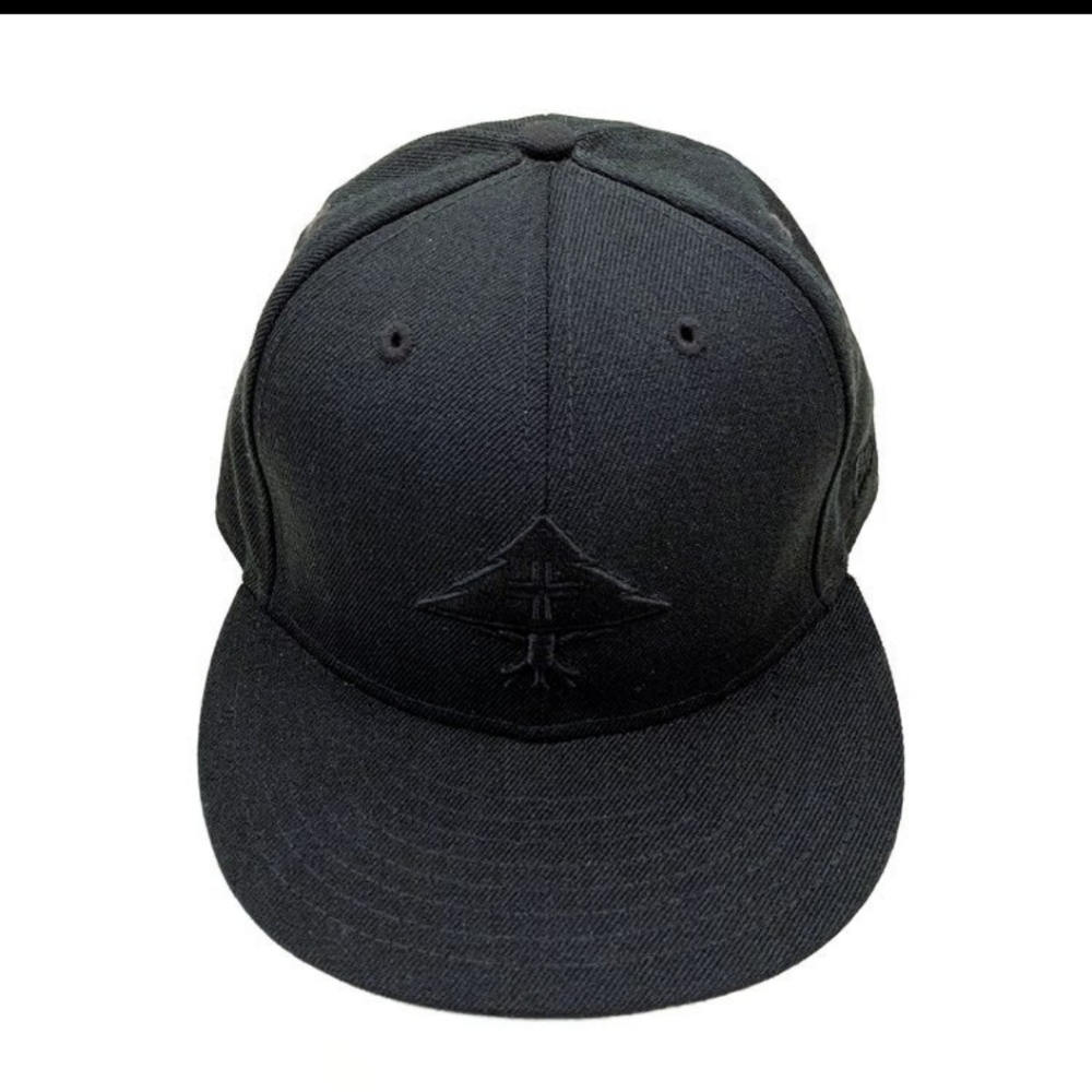 [SOLD]New Era Lrg fitted cap hat 7 1/2 *TRUE HEADS*